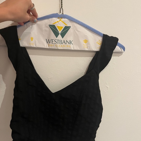 Sage the label infinity black sleeveless smocked crop top size small - Picture 2 of 4